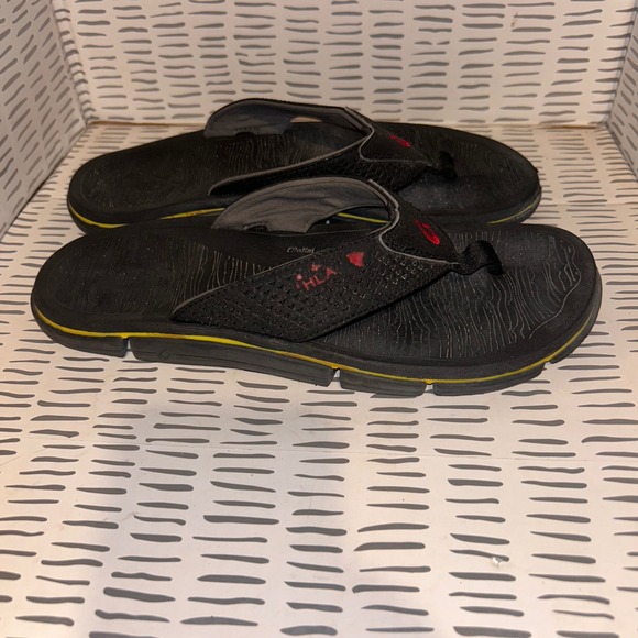 OluKai Kia'i II HLA Men's Flip Flops Sandals Black Red Size 9 US 42 EUR - Picture 3 of 6